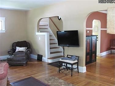 3rd image of 1283 Nicholson Ave