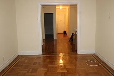 Rented by Roberto Guilbet, LREB