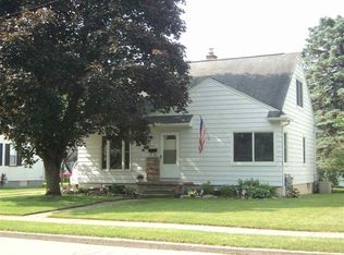411 W Main St, Milan, MI 48160