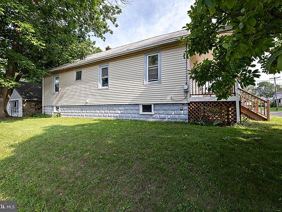 3rd image of 53 Baird Ave