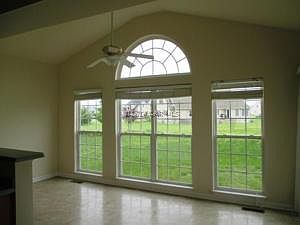 3rd image of 103 Horsetail Ct