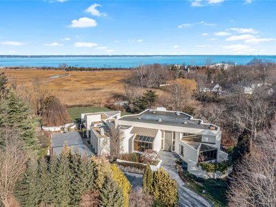 22 Longwood Road, Sands Pt, NY, 11050