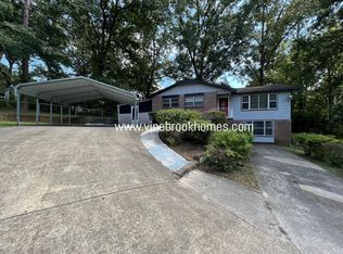 4459 Silver Lake Rd, Pinson, AL 35126