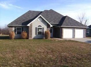 652 S Locust St, Buffalo, MO 65622