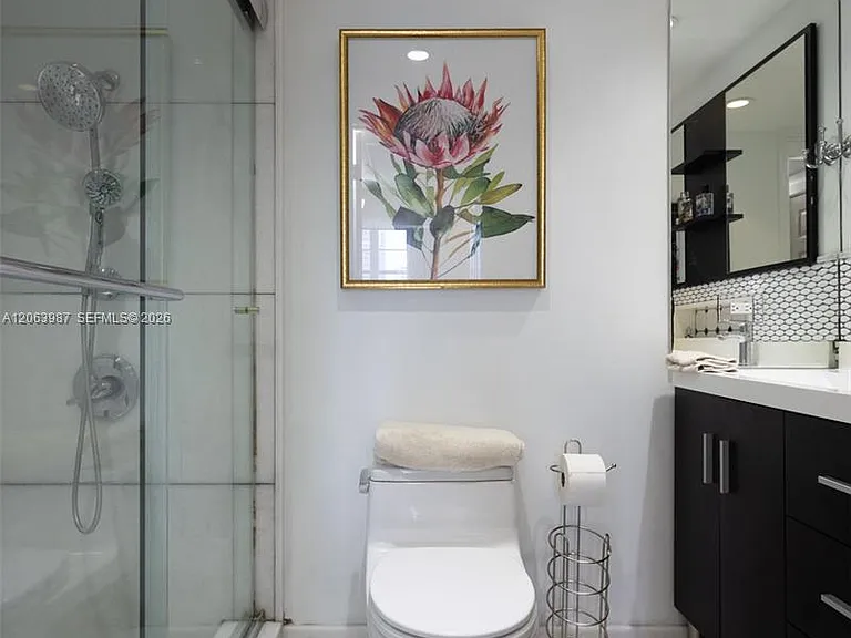 6770 Indian Creek Dr #7B — Photo 17