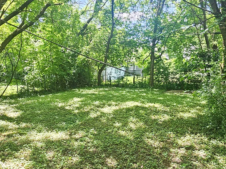 15901 Beaverland St — Photo 2