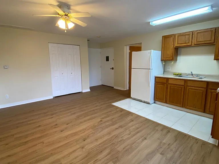 420 North St #18 — Photo 17