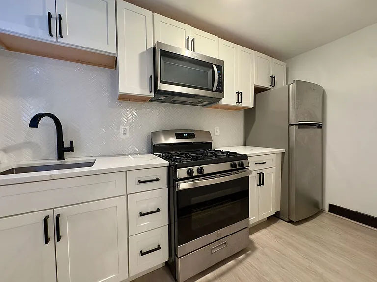 Apartment Units in Mt Vernon! — Photo 8