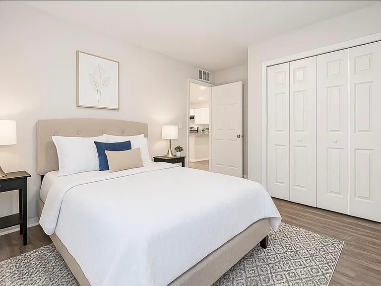 2106 Fernwood St #2106 — Photo 9