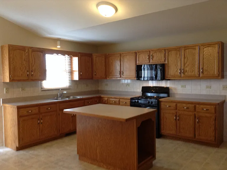 1805 Cumberland Dr — Photo 4