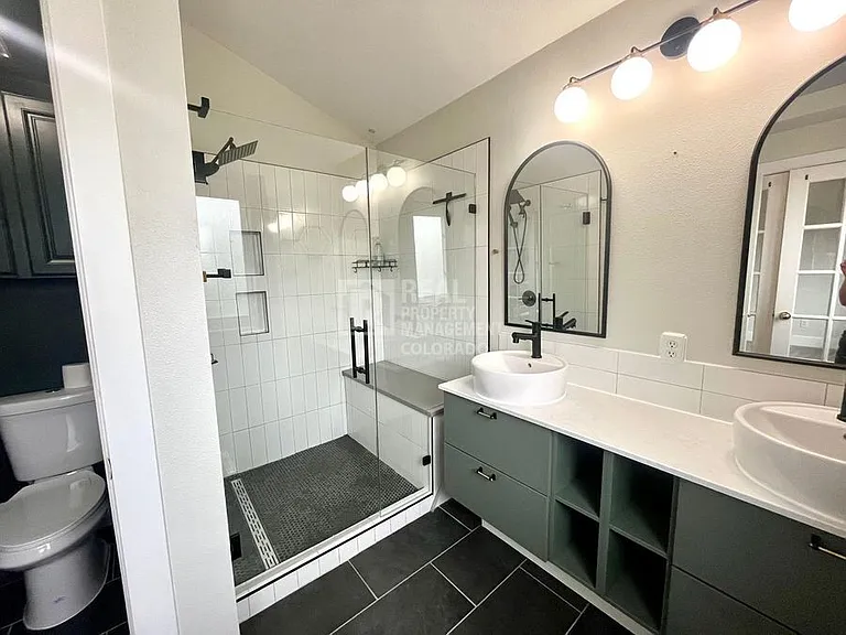 2675 Landsdown Pl — Photo 19
