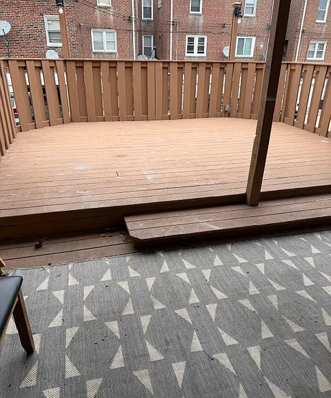 1203 Fanshawe St — Photo 5