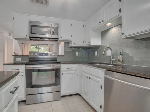 1135 Barton Hills Dr APT 248, Austin, TX 78704