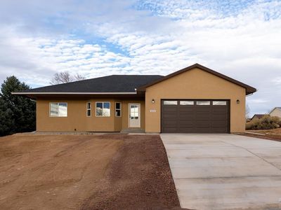 263 W Laurue Ln, Pueblo West, CO, 81007