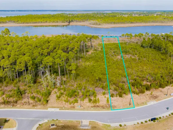 13758 Osprey Dr #10, Pensacola, FL 32507