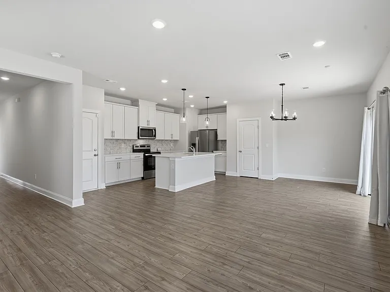 4371 Skyridge Dr — Photo 5