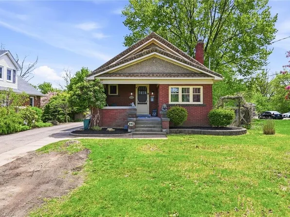392 Queenston St, Saint Catharines, ON L2P 2X9