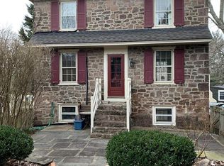 29 S Canal St, Yardley, PA 19067