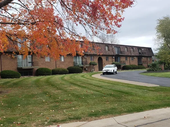 119 Stonyridge Dr APT 208, Sandusky, OH 44870