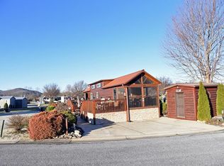 52 Foggy Mountain Rd, Blairsville, GA 30512