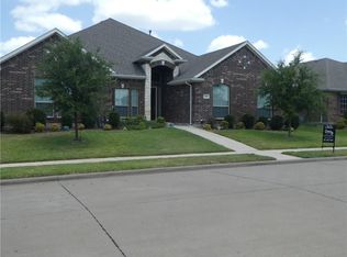 507 Magnolia Ln, Glenn Heights, TX 75154