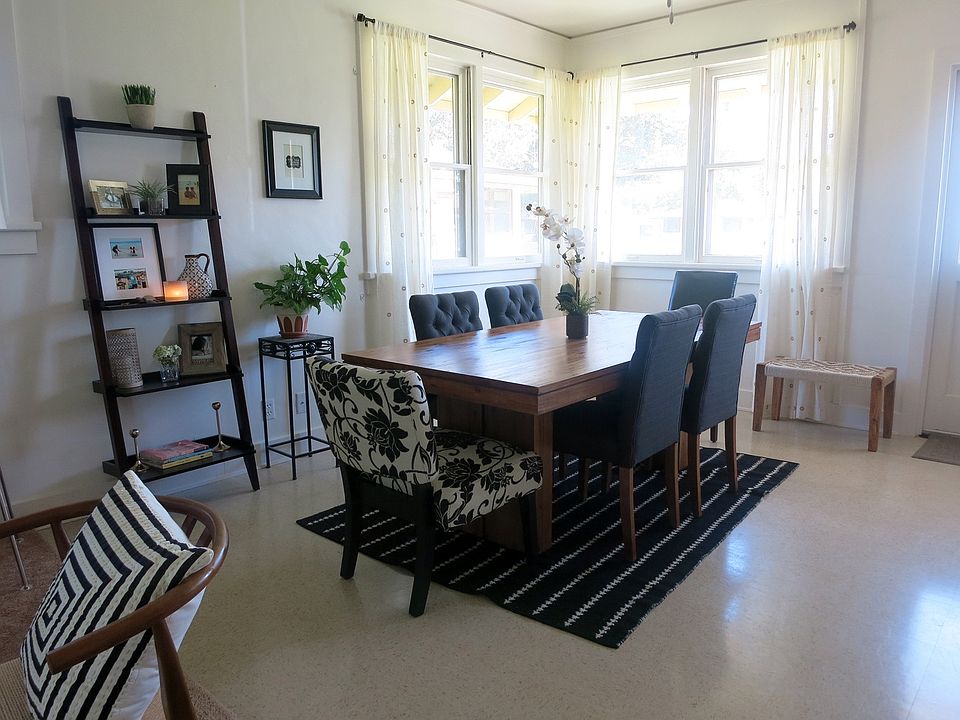 An "interior design contest" contestant from Earhart Village