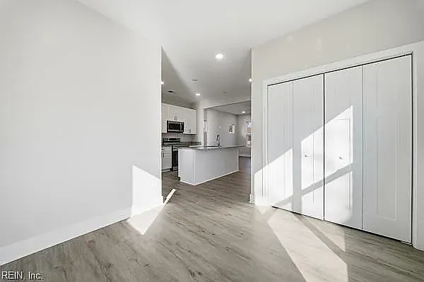 309 Webb St — Photo 8
