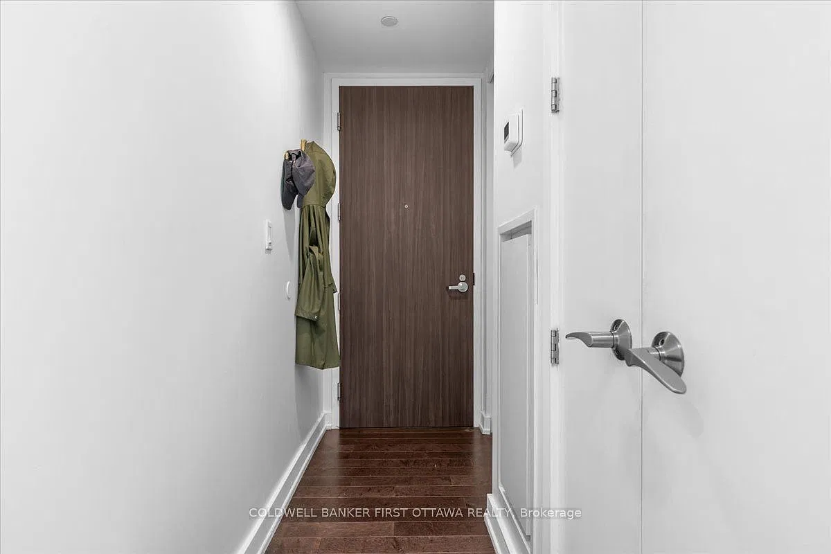 4 bed, $3,500 — Photo 4