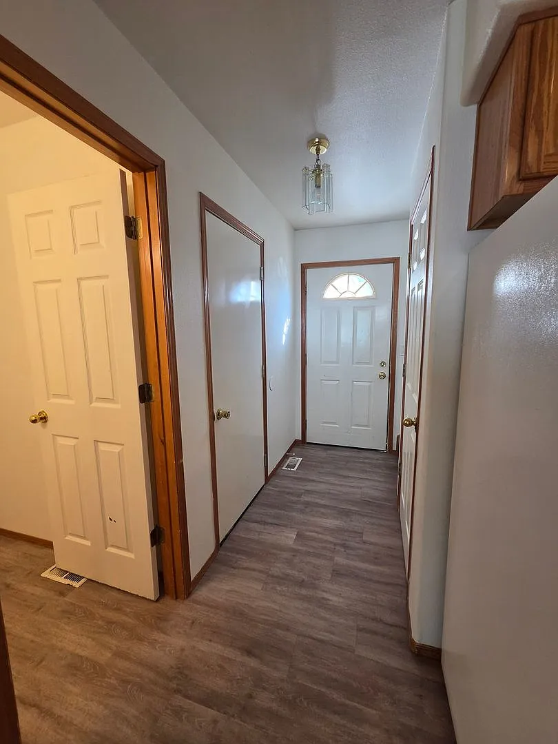1404skyl — Photo 2