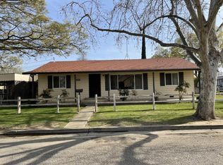 370 C St, Patterson, CA 95363