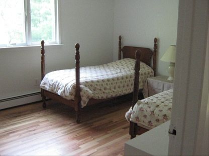 4th image of 16 Todd Dr