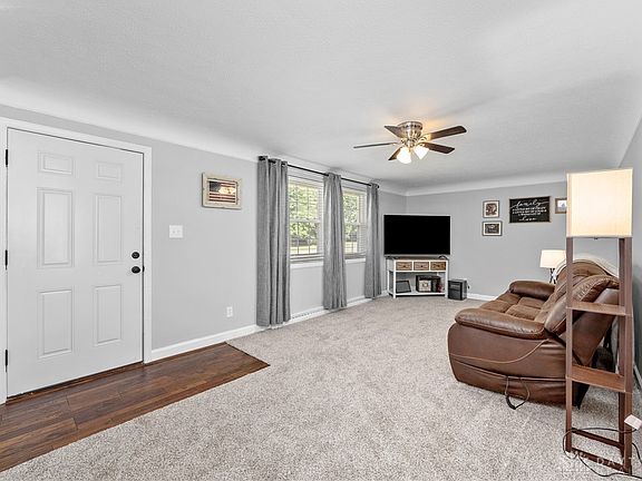 2nd image of 5804 Elwynn Dr