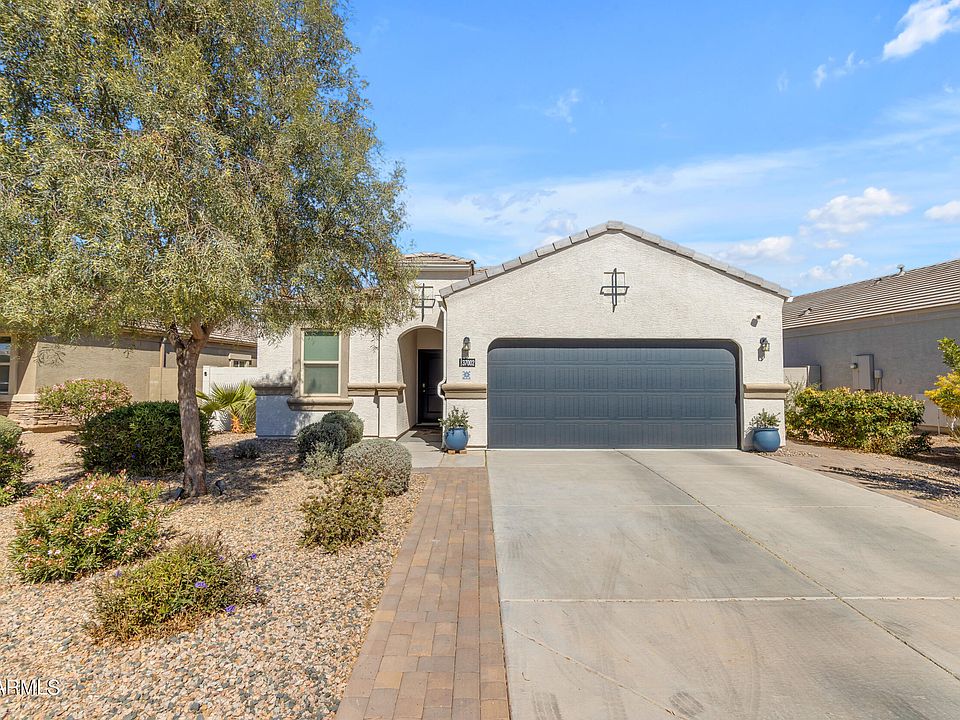 1st image of 37002 W MADDALONI Avenue