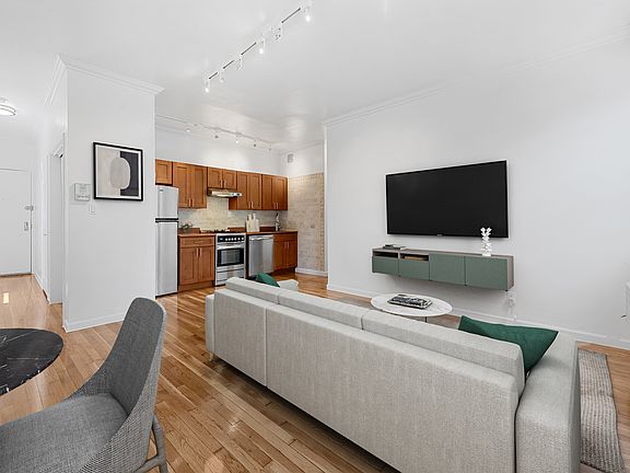 2nd image of 69 1/2 Morton St #3F