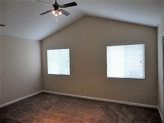 5701 Hiddenlake Dr — Photo 7