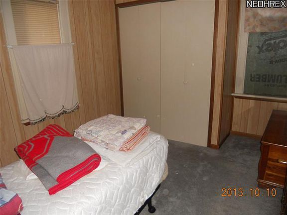 5th image of 229 E Park Blvd