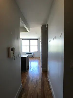 Rented by City Vista Inc | media 9