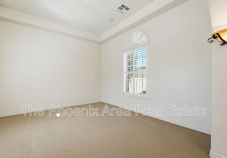 3417 S Valerie Dr — Photo 4