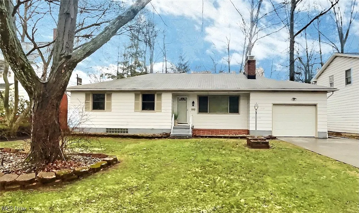 1772 Dodge St NW photo 1