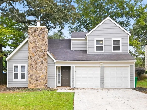1733 Laurel Creek Cir, Lithonia, GA 30058