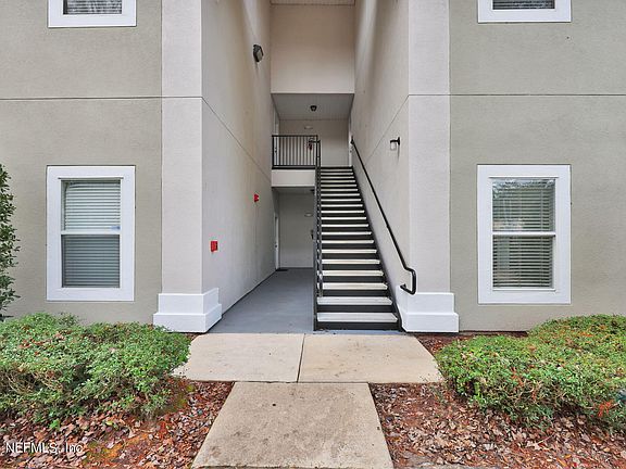 3rd image of 6112 MAGGIES Circle #102