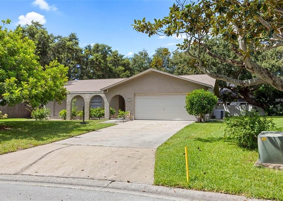 1st image of 8164 Coachlight Cir