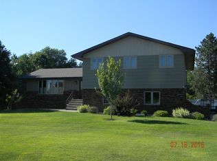 4631 63rd St, Columbus, NE 68601
