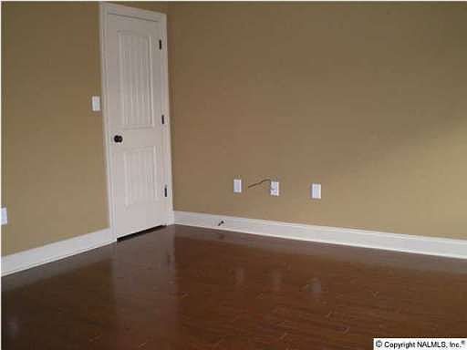 4th image of 7049 Jacks Creek Ln SE