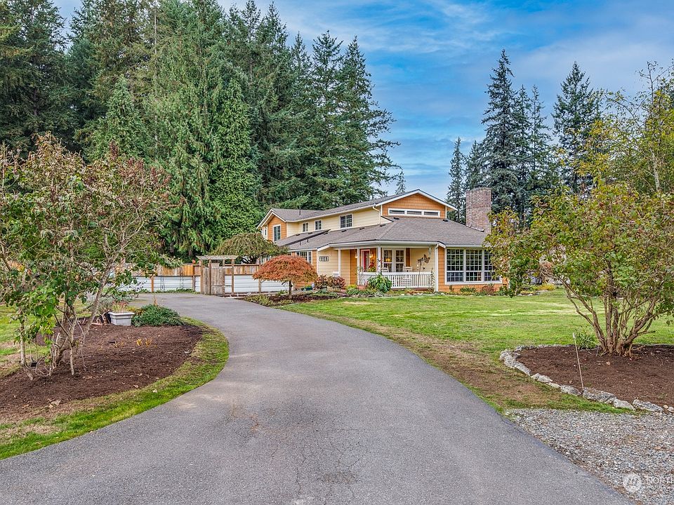 1st image of 9916 39th Drive NE