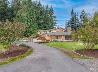 9916 39th Dr NE, Marysville, WA