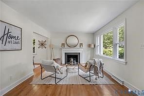 5th image of 8912 Michaux Ln