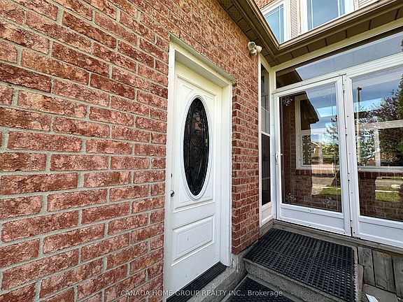 3rd image of 303 Riel Dr
