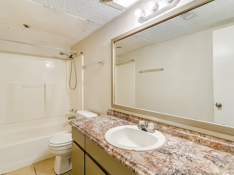 718 S Perkins St #B — Photo 6