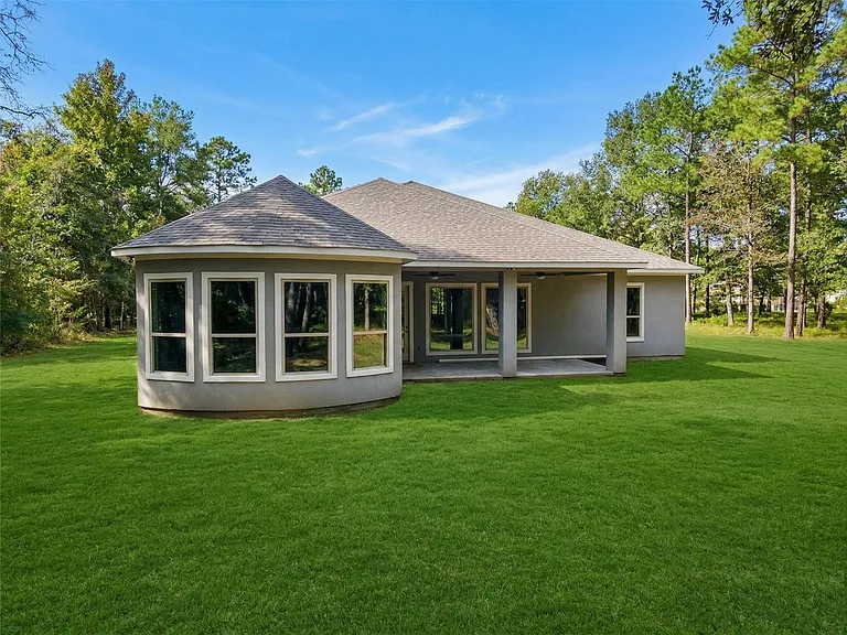 23057 Kama Dr — Photo 10